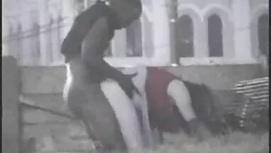 Karısı 4 eski yeşilçam pornoları seks yapıyor