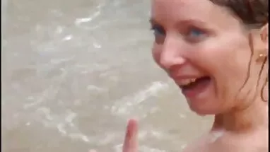 Olgun hottie ve arkadaşları eskiturkpornosu