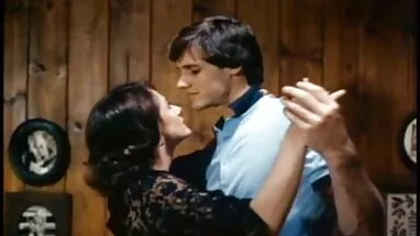 Sigara porno eski türk filmi sarışın